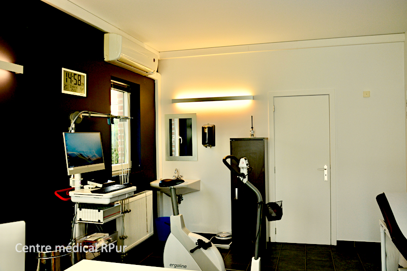 Intérieur d’un cabinet du Centre médical RPur