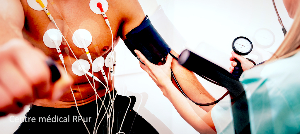 Illustration médicale : mesure de la tension artérielle